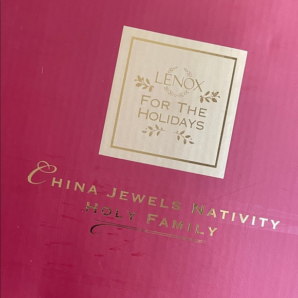 Lenox China Jewels Nativity Set in Cream and Gold